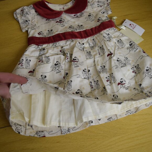 Disney Store 3-6 mo Baby Girl Dress Set Minnie Mickey Skating Winter Snow w/ TAG - Picture 4 of 8